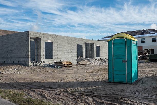 Best Porta potty delivery and setup  in Hokes Bluff, AL
